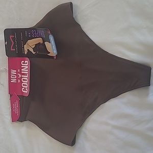 Maidenform High Waist Thong